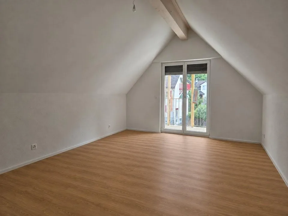 Moderne 2.5-Zimmer Maisonettewohnung