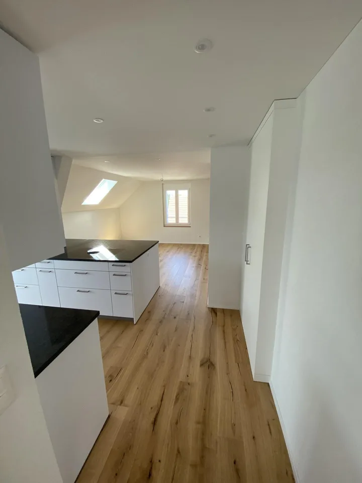 Charmante 3.5-Zimmer-Wohnung mit grossem Balkon