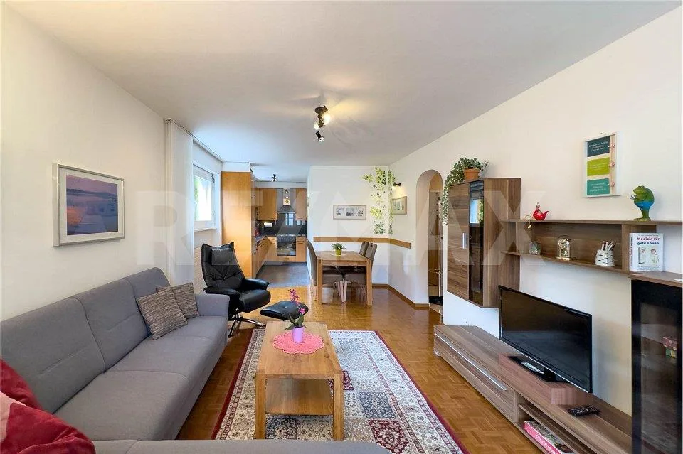 Appartamento di 3.5 locali con piscina