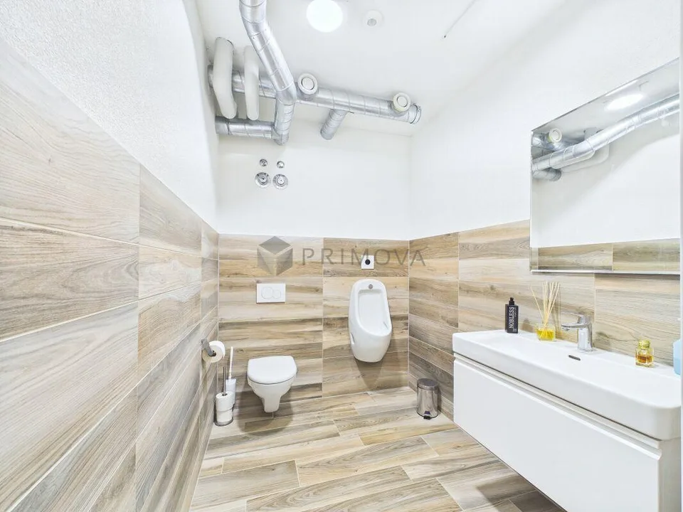 Showroom, Lager & Dachterrasse - erzielbare Bruttorendite bis 6 %