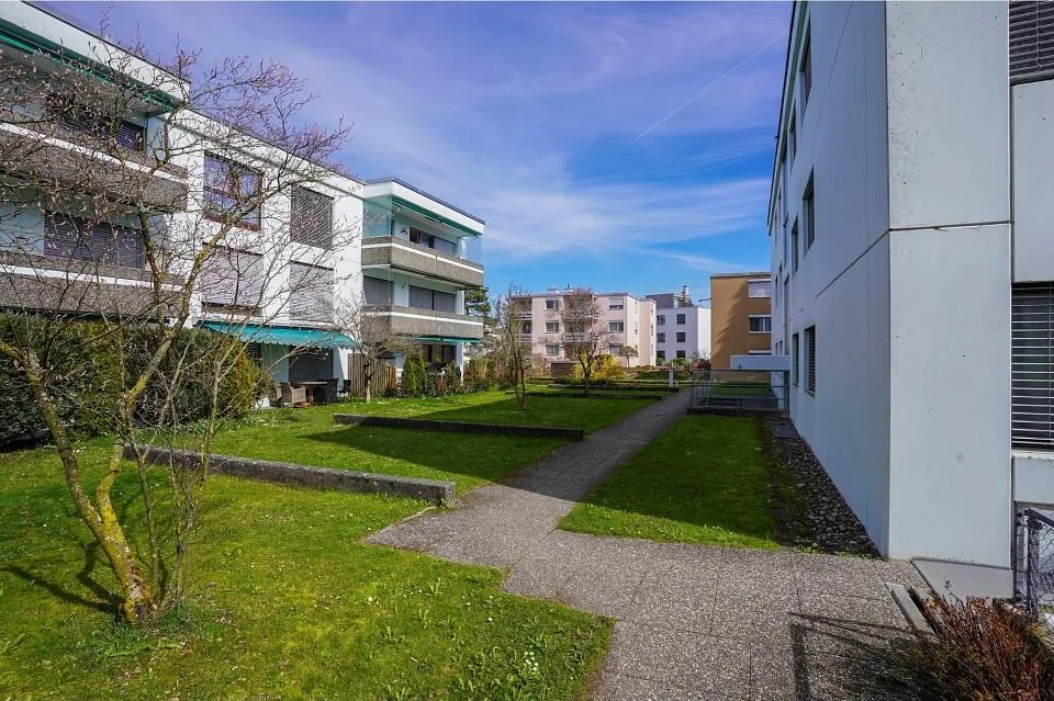 Renovierte 5½-Zimmer-Wohnung mitten in Zollikofen