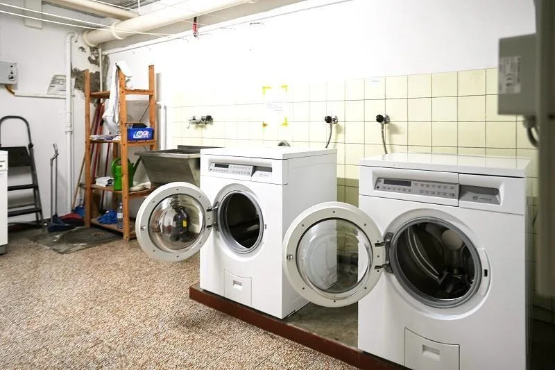 1-Zimmer-Wohnung im Erdgeschoss mit 2Einstellplätzen an zentraler L... – Foto 11 von 15