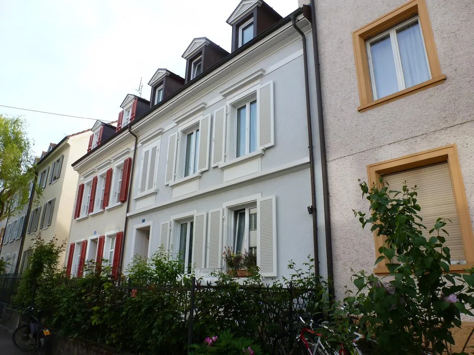 Schöne Wohnung, 50 Meter vom Basler Rheinufer entfernt