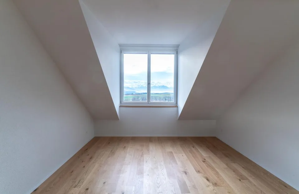 Tolle Dachwohnung in Gerzensee mit Alpenblick