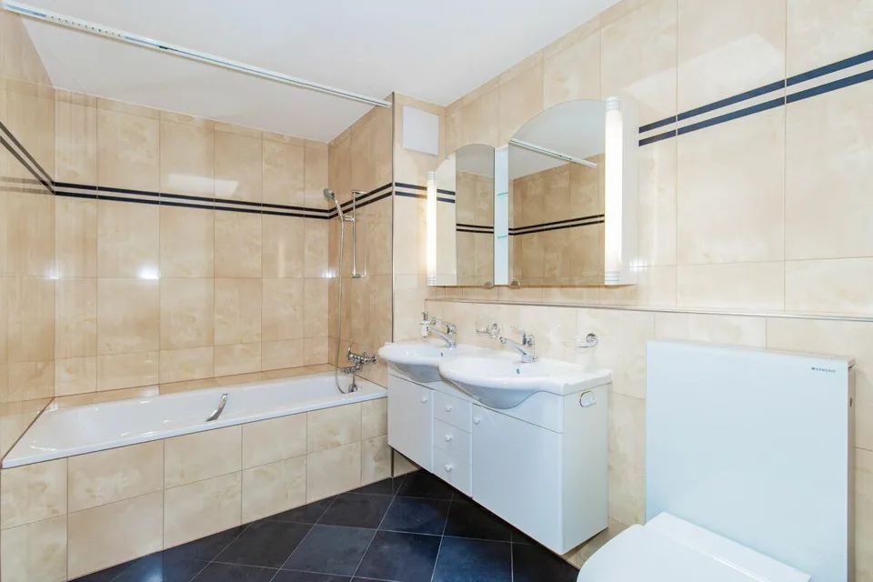 5.5-Zimmer Attikawohnung mit Weitsicht bis zum Bodensee – Foto 11 von 15