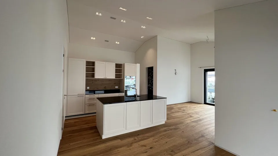 Exklusive und moderne 3.5-Zimmer-Wohnung mit Seesicht