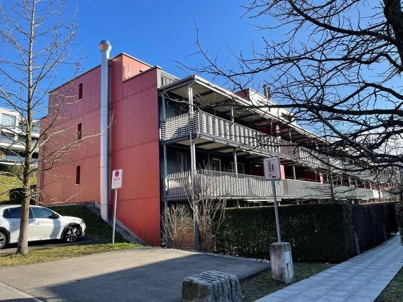 4.5-Room Attic Apartment with Lake View