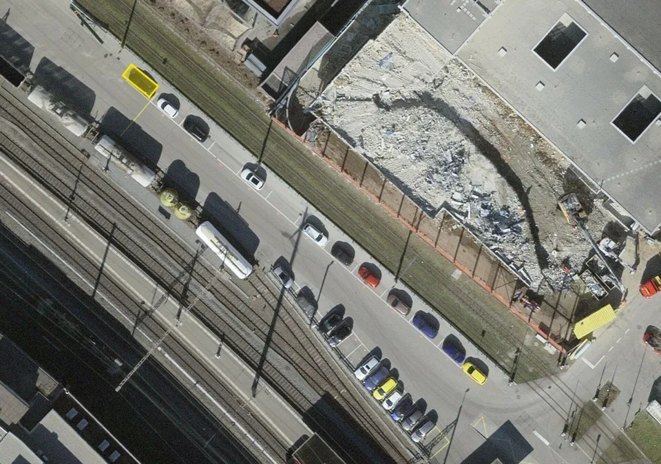 Aussenparkplatz am Bahnhof Glattbrugg