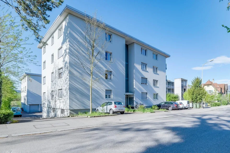 Zentrale und preiswerte Wohnung in Stadtnähe