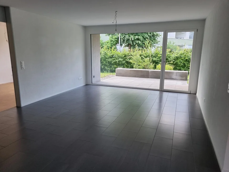 Sonnige und helle 4 ½ Erdgeschosswohnung in Schöftland