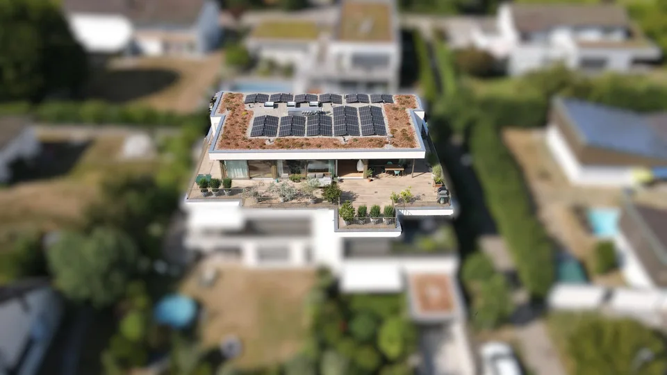 Exklusive 5.5-Zi.-Attikawohnung mit riesiger Terrasse