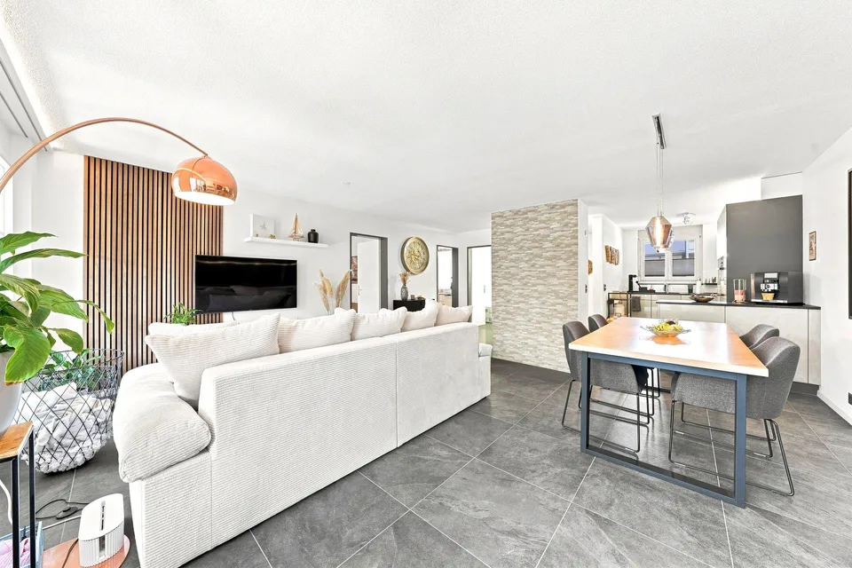 Vivere con stile con ampio balcone