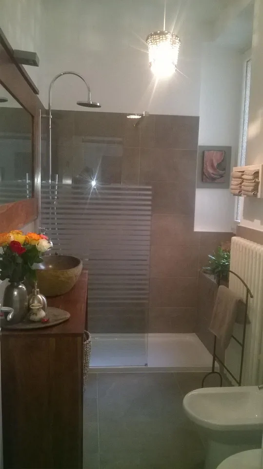 Chiasso, elegante e recente ufficio con posto auto coperto – photo 7 sur 16