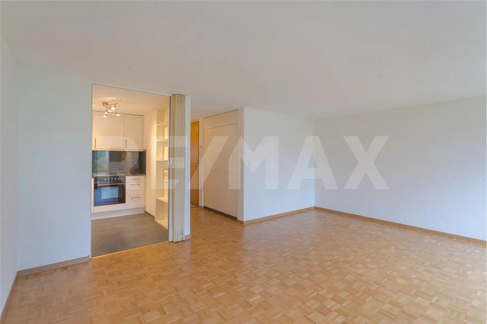 praktische, zentrale, 2½-Zimmer-Gartenwohnung