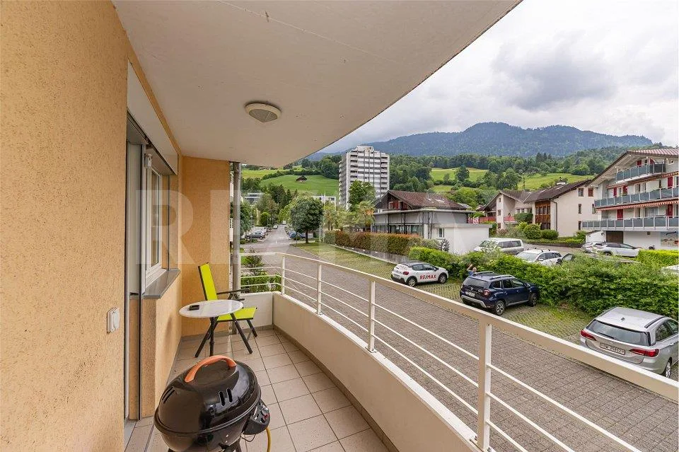 Helle, gepflegte 4.5-Zimmerwohnung mit 2 Balkonen, moderner Ausstat...