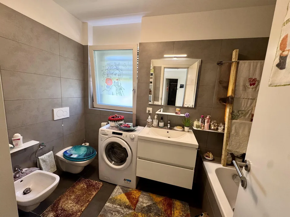Moderno 4.5 locali con ampio giardino privato a Rancate – photo 11 sur 16