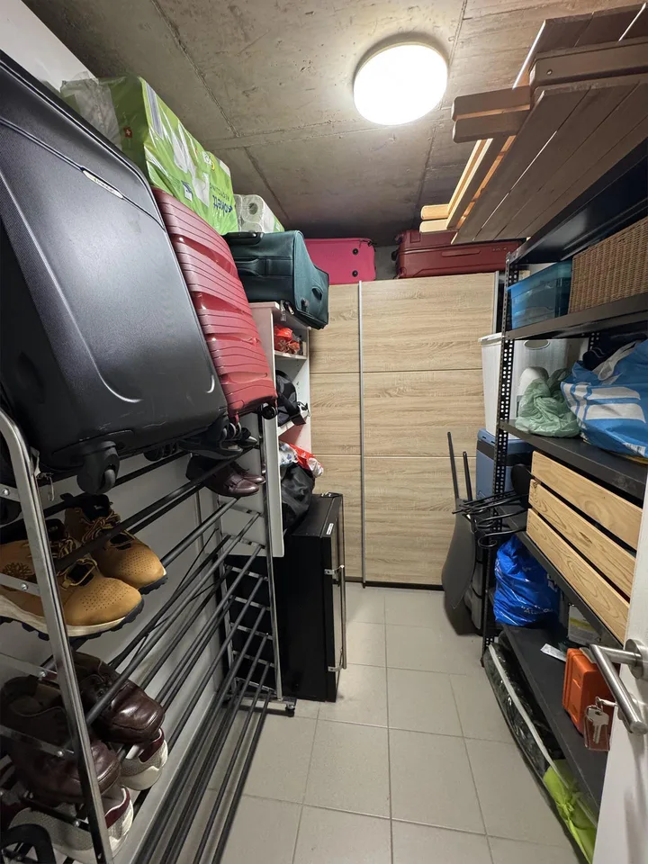 Moderno 4.5 locali con ampio giardino privato a Rancate – photo 15 sur 16