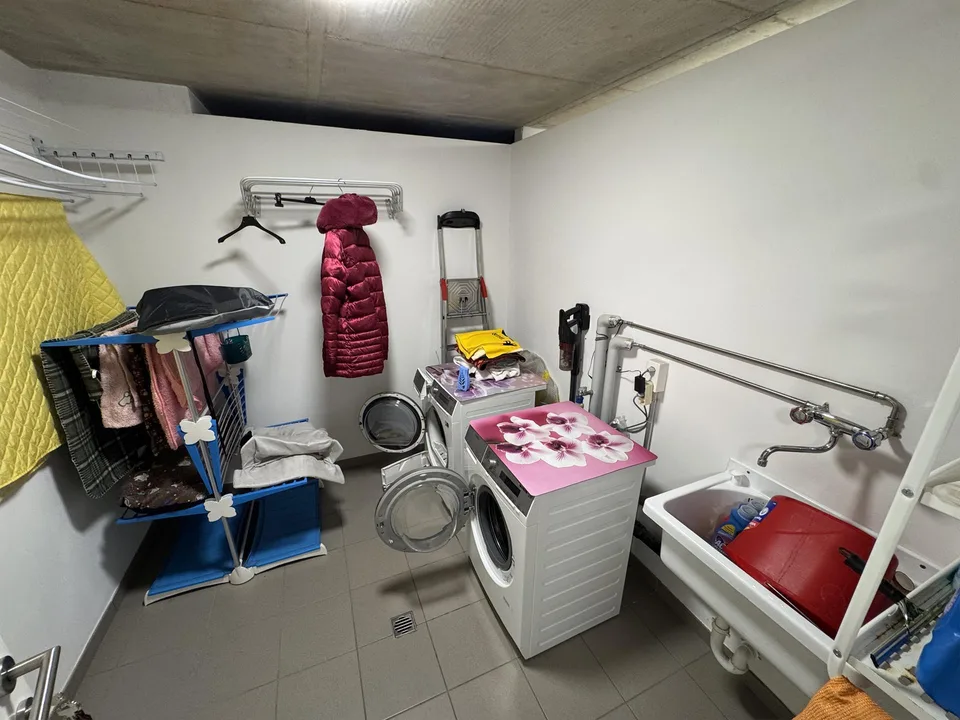 Moderno 4.5 locali con ampio giardino privato a Rancate – photo 13 sur 16