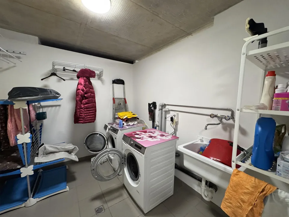 Moderno 4.5 locali con ampio giardino privato a Rancate – photo 14 sur 16