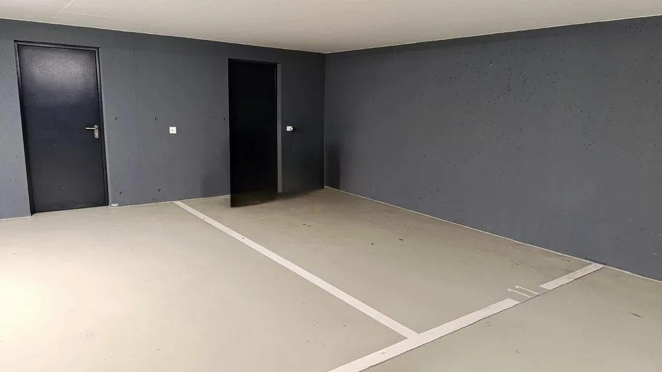 PER REDDITO O USO PRIVATO recente elegante 2.5 locali con giardino – Foto 6 von 7
