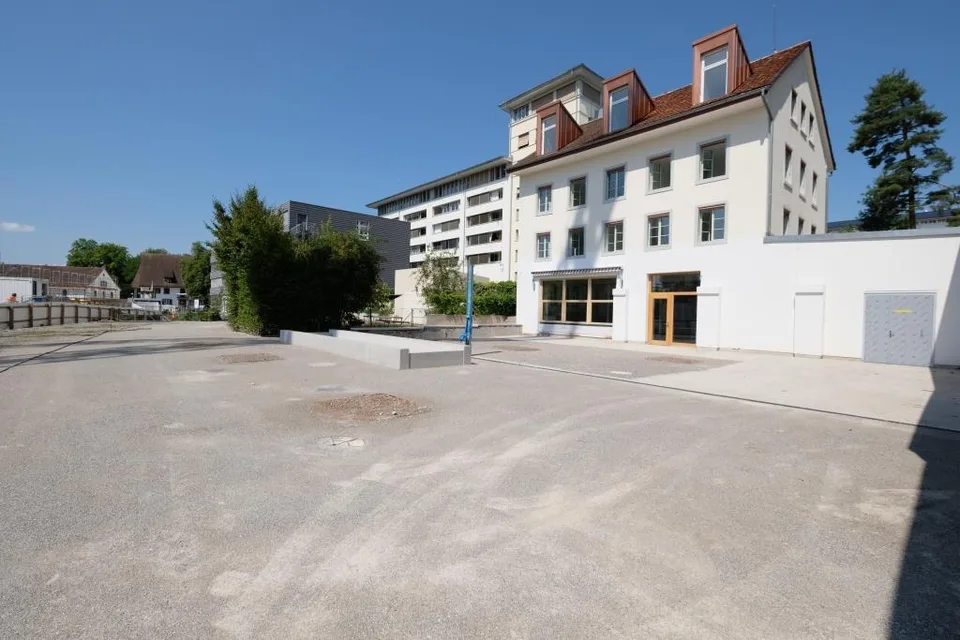 Helles Atelier- / Büroräumlichkeit im Dachgeschoss, Turbinenweg 1