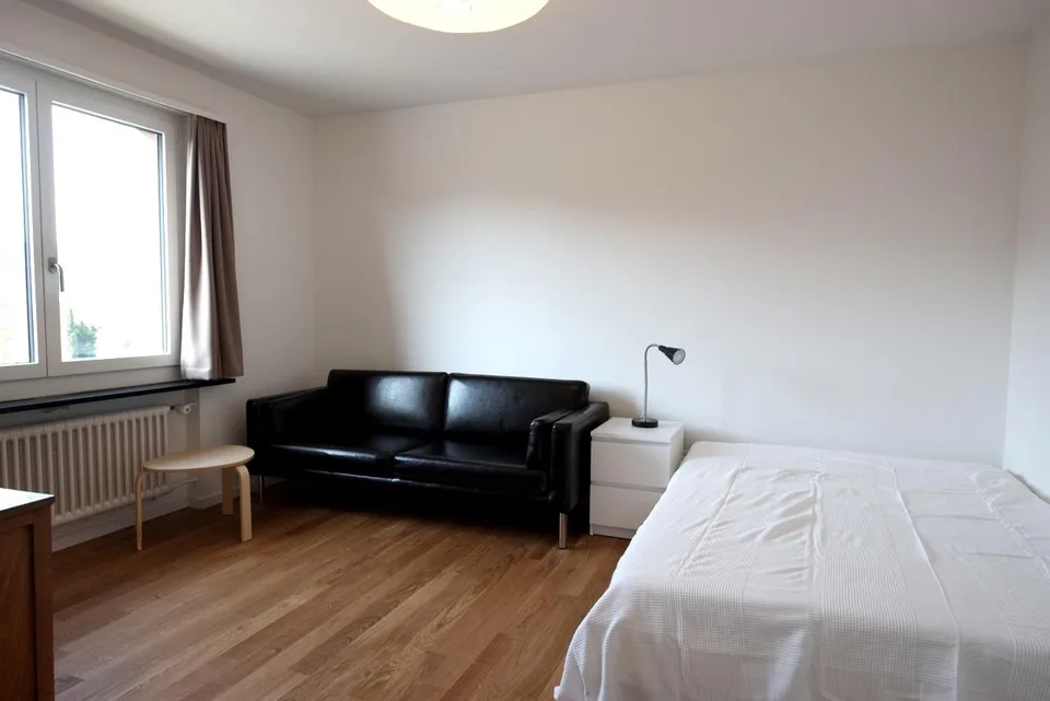 helle 1 ½ -Zimmer-Wohnung an zentraler Lage