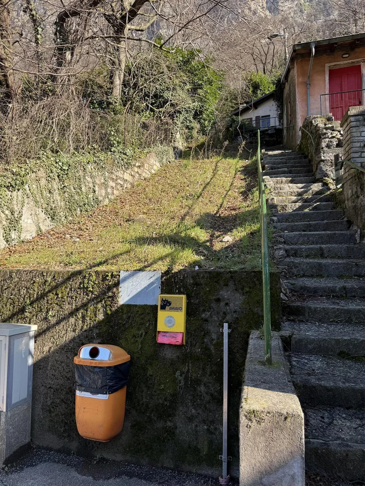 VILLETTA INDIPENDENTE CON GIARDINO - VISTA LAGO – photo 8 sur 9