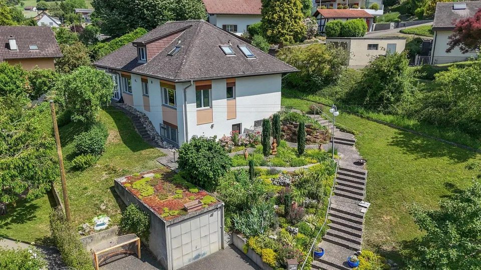 Ihr Rückzugsort mit Weitblick: Freistehendes 6.5-Zimmer-Einfamilien...