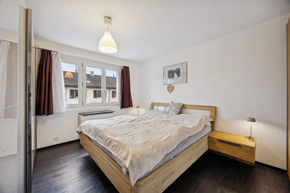 Renoviertes 5.5-Zimmer-Reihenhaus mit 166 m² Gesamtfläche & grosser...