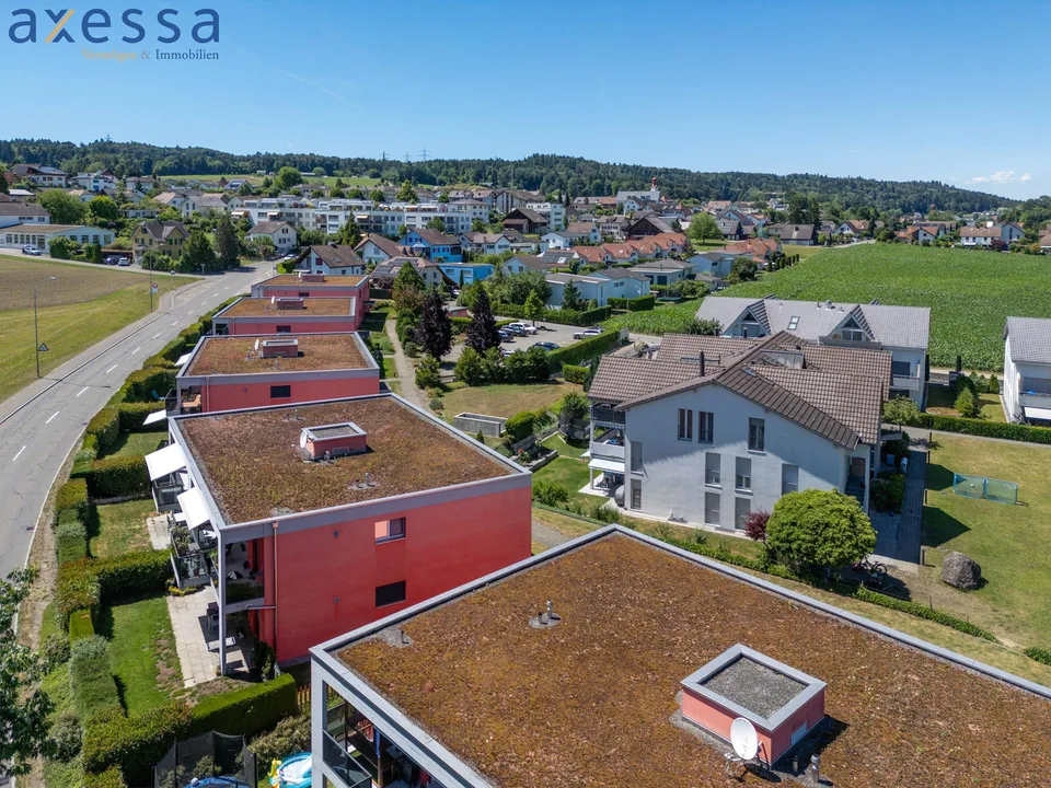 4.5 Zimmerwohnung im Obergeschoss mit Südbalkon in Fischbach-Göslikon