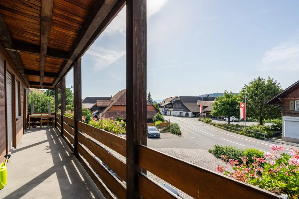 Wohn- und Gewerbeliegenschaft mit Käsereibetrieb in Riggisberg