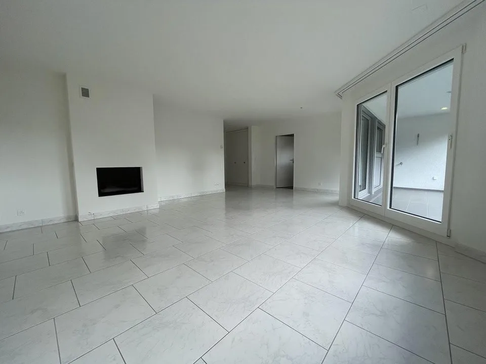 Apartment for rent in a quiet residential area on Zollikerberg