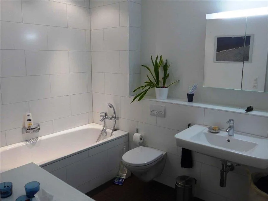 Modern 2.5-room apartment on the 6th floor