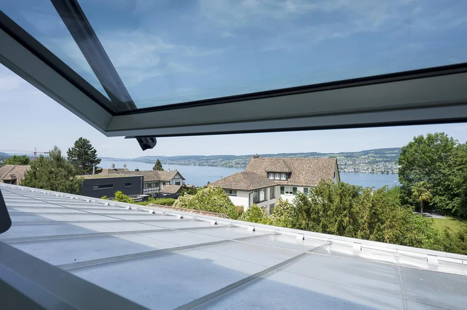 Aussergewöhnliches Design-Reihenhaus an privilegierter Lage in Horgen – photo 13 sur 16