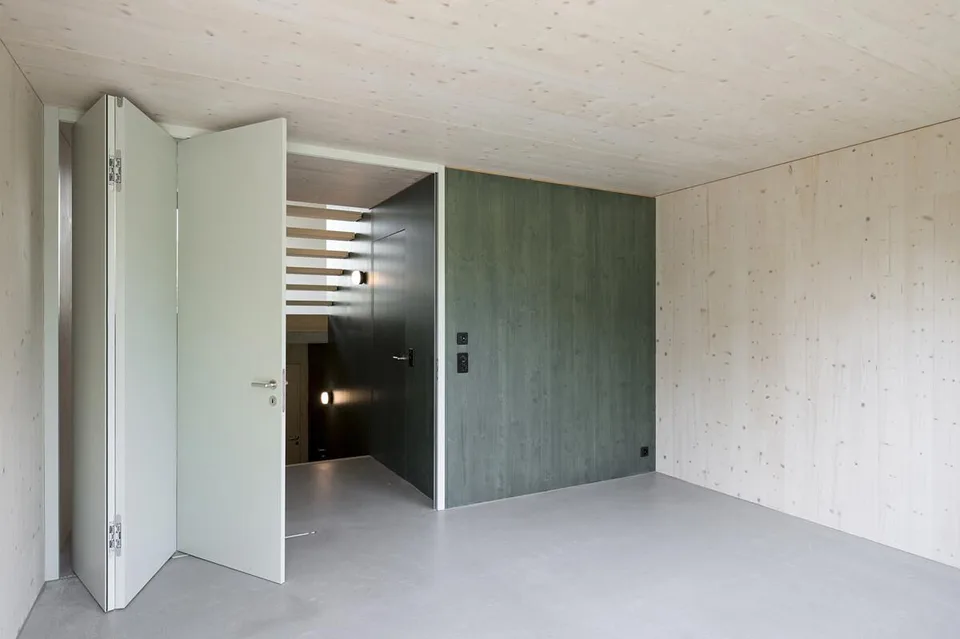 Aussergewöhnliches Design-Reihenhaus an privilegierter Lage in Horgen – photo 9 sur 16