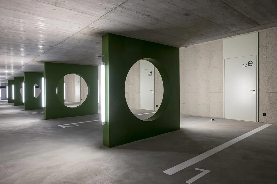 Aussergewöhnliches Design-Reihenhaus an privilegierter Lage in Horgen – photo 15 sur 16