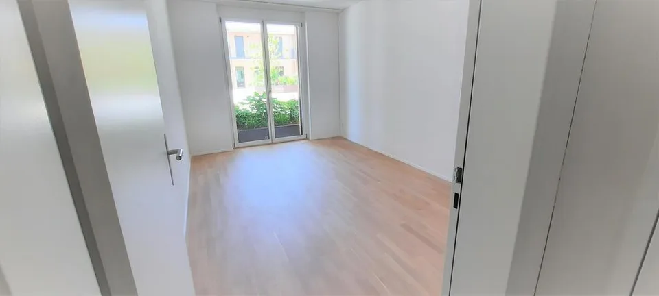Bright 3.5-room apartment in a green area