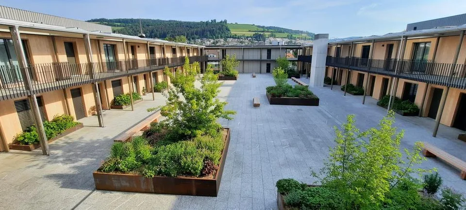 2.5 Zimmer Wohnung mit grosszügiger Dachterrasse