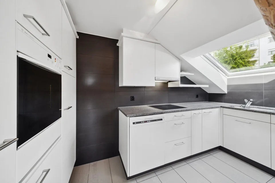 Unique attic apartment with panoramic view - charming living in the