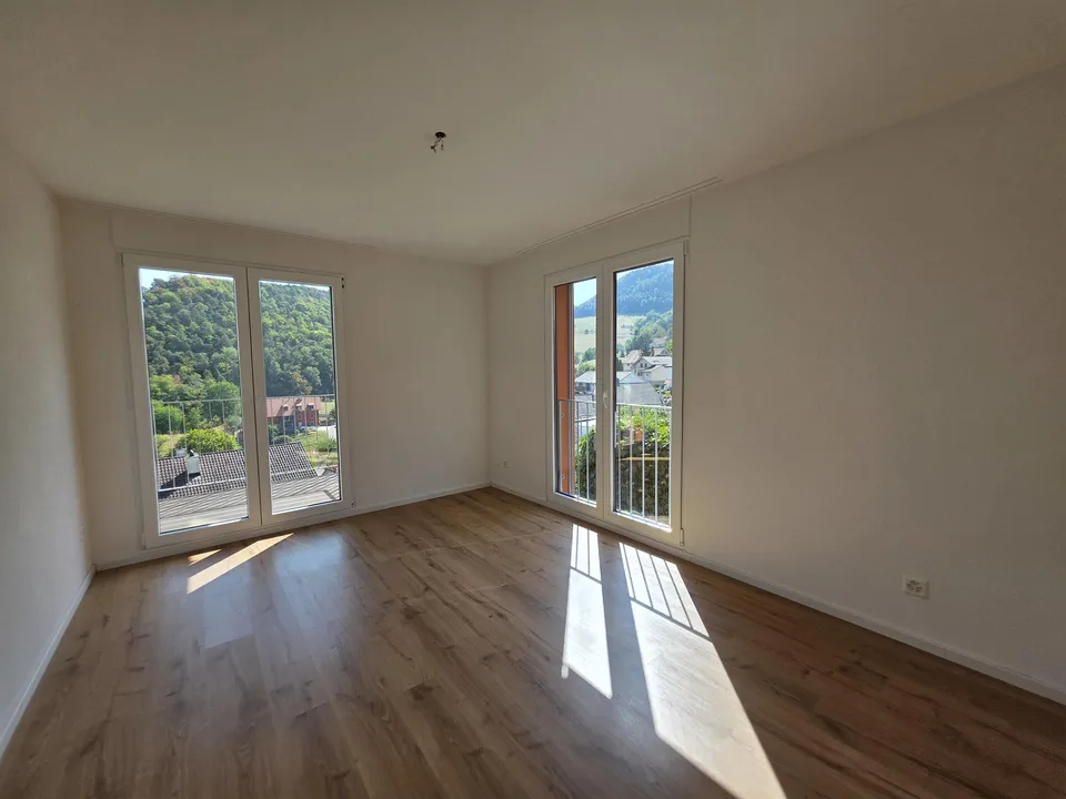 Moderne 4.5-Zimmer-Wohnung im Erdgeschoss