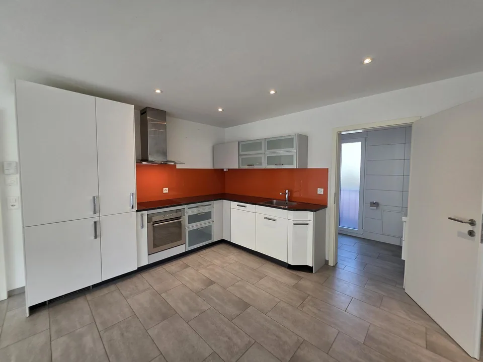 Moderne 4.5-Zimmer-Wohnung im Erdgeschoss