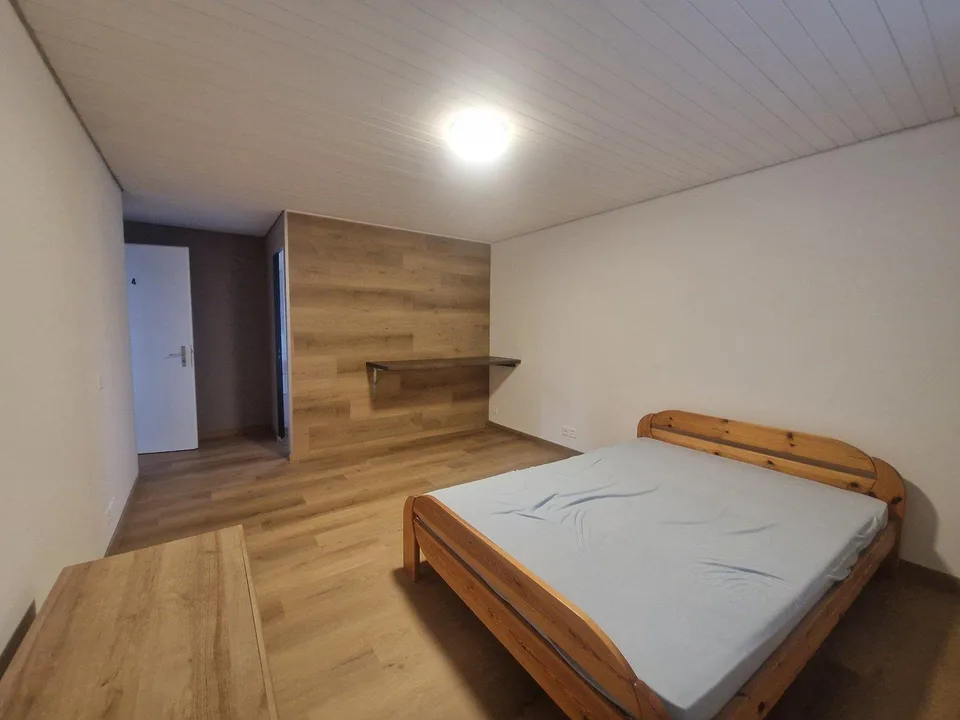 Tolles Einzelzimmer - zentrale Lage, direkt neben dem Bahnhof