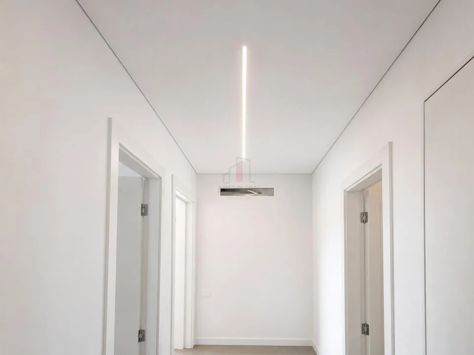 ESCLUSIVI 4.5 LOCALI CON BALCONE IN RESIDENZA RINNOVATA