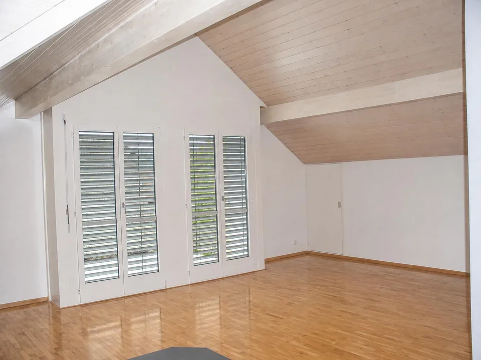 4-Zimmer Dachwohnung