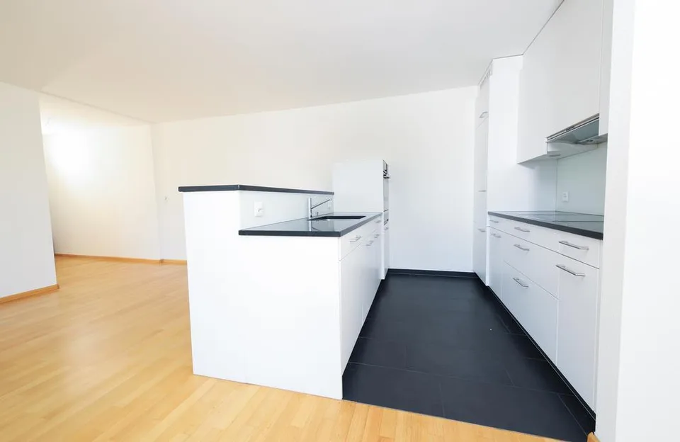A month of free rent - stylish 3.5-room apartment in Allschwil