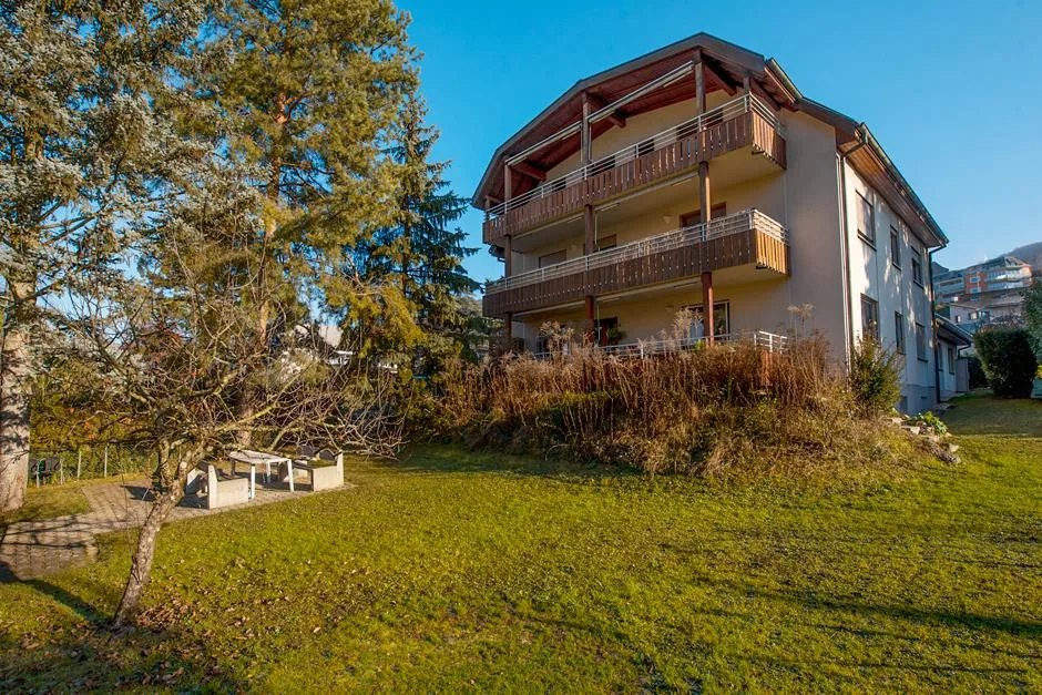 4.5 Zimmer-Wohnung im Erdgeschoss zu vermieten