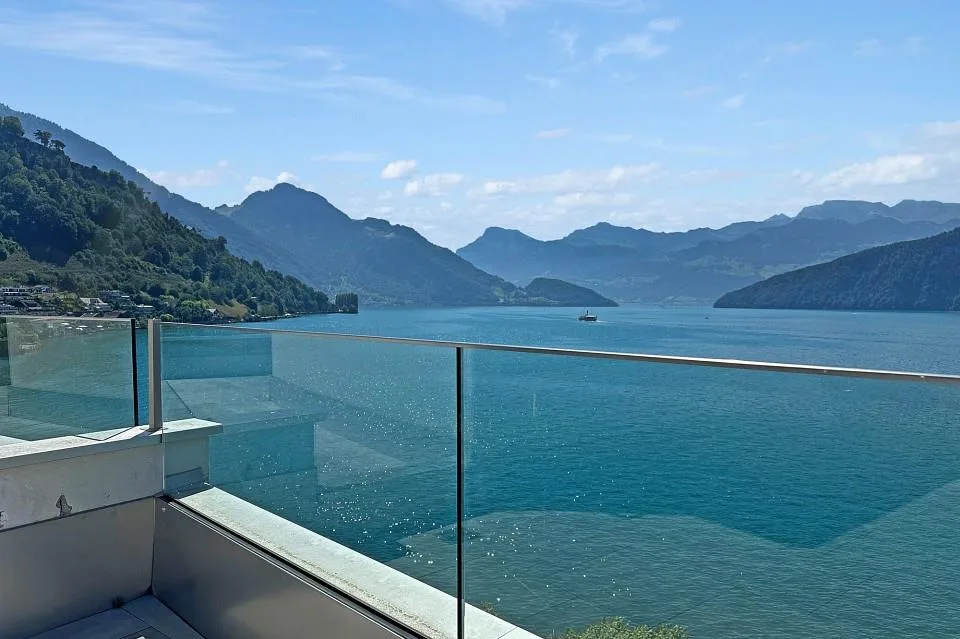 A residential jewel with unparalleled views