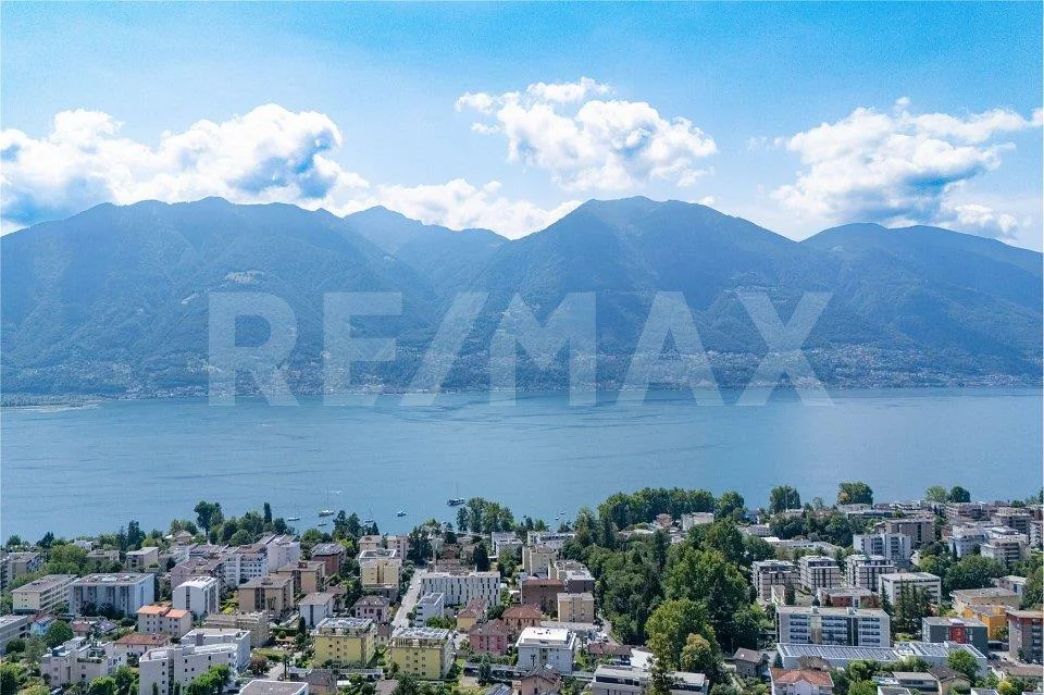 Terreno edificabile vista lago