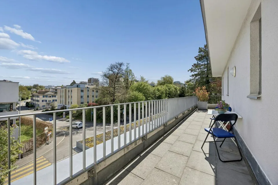 Joyau résidentiel rare - appartement en attique de 5,5 pièces au cœur de Rheinfelden