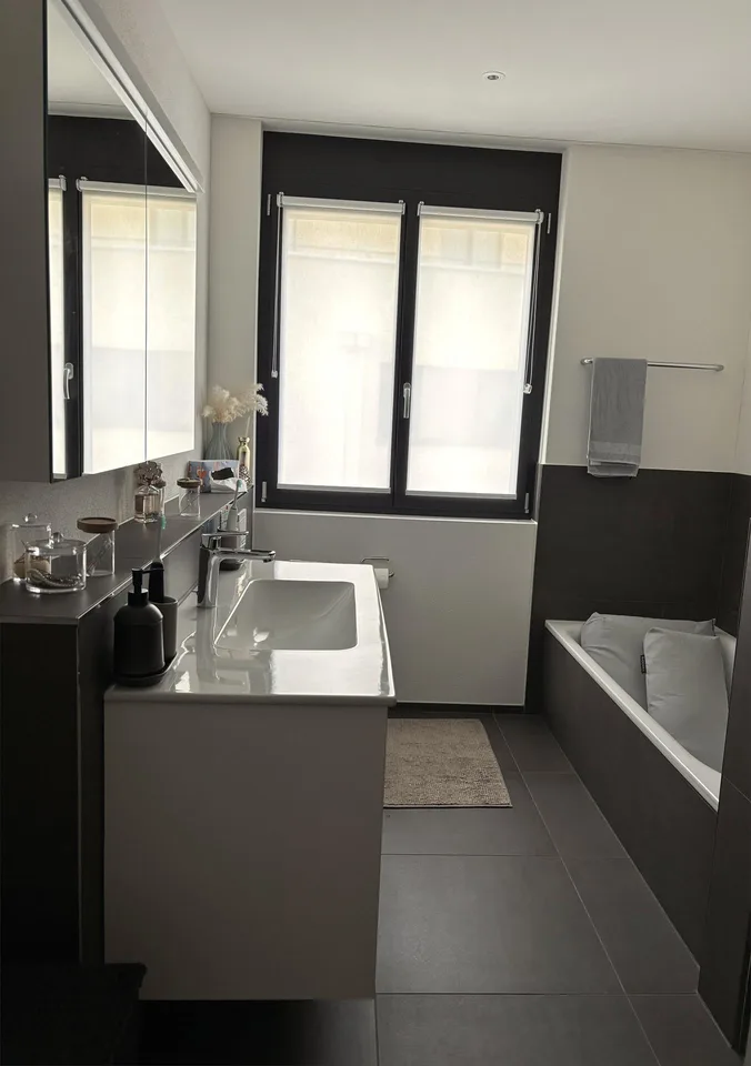 Exklusive 5.5-Zimmerwohnung mit Seeblick